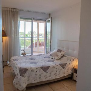 Appartement à 3 Chambres à Coucher